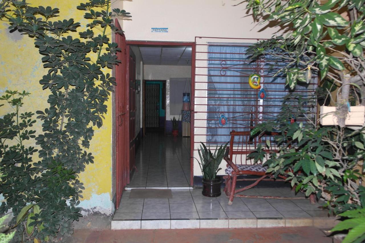Hostal Nicaragua Guest House 마나과 외부 사진